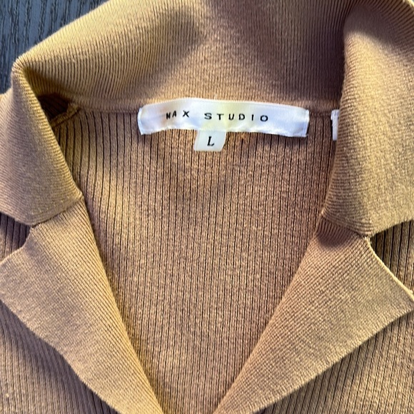 Max Studio Sweater - Picture 2 of 5